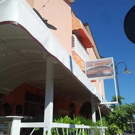 Meuble Al Ponte Pensión Grado