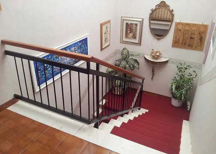 Meuble Al Ponte بيت ضيافة 3*